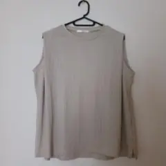 シェトワ ノースリーブトップス