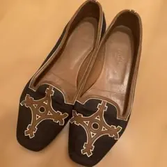 Item thumbnail for item 09b534a0-419e-46fd-adfe-571299925d58