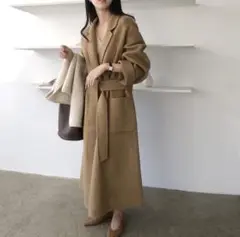 新品ロングコート