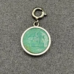 HERMES エルメス コロゾ ペンダントトップ シルバーカラー グリーン系 HERMES エルメス コロゾ ペンダントトップ シルバーカラー