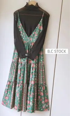 B.C STOCK 花柄 キャミワンピース グリーン