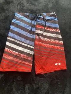 Oakley ボードショーツ 赤青ストライプ