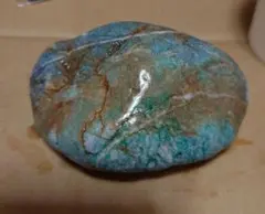 【でかくて綺麗！】糸魚川産 翡翠に化ける石 リストベナイト 狐石