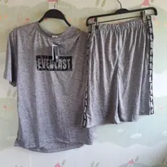 EVERLASTグレー ルームウェアカチオンテンハーフパンツTシャツセットアップ