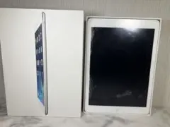 ホワイト iPad 本体　A1474