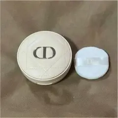 ディオールスキン フォーエヴァー クッション パウダー ラベンダー