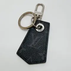 Item thumbnail for item b3993412-01f4-46e4-835a-736a2dbbbc94