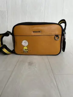 【美品】COACH チャーリー・ブラウン ショルダーバッグ