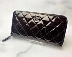 CHANELシャネル エナメル ラウンドファスナー マトラッセ長財布