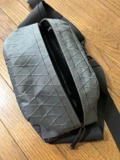 The Axis : VX ミッションワークショップ　ボディバッグ