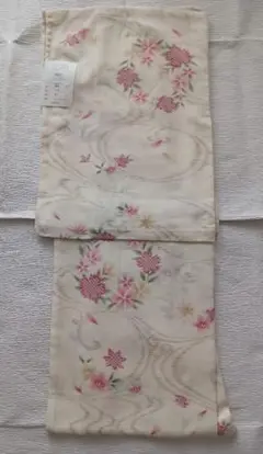 新品✨️　夏着物　東レシルジェリー　クリーム色 Mサイズ　東レシルック姉妹品
