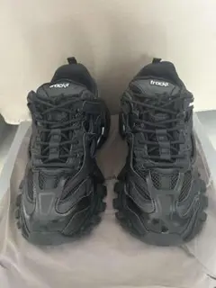 Item thumbnail for item 97208f09-3631-42b4-af4d-ca0384f0182a