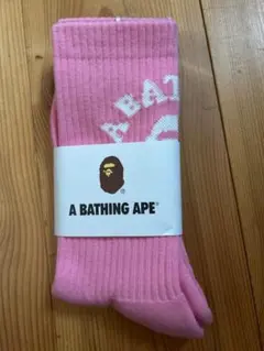 A BATHING APE ピンクロゴソックス