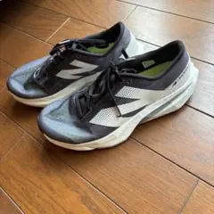 ニューバランス