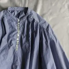 UNIVERSAL TISSU バンドカラーシェルボタンブラウス 日本製