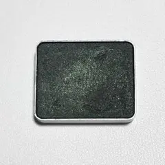 122.shu uemura（シュウウエムラ）プレスド アイシャドー P595