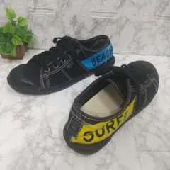 キーン(KEEN) スニーカー 24cm ブラック 右足:黄色 左足:青色