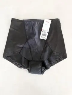 Wacoal ワコール　Wing キュッとアップパンツ