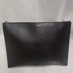 サンローランパリ クラッチバッグ ブラック グレインドプードルエンボスレザー