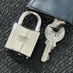HERMES エルメス デクリック AG925 キーホルダー シルバー 黒 by メルカリ HERMES エルメス デクリック AG925 キーホルダー シルバー 黒 by メルカリ
