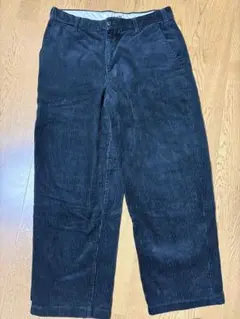UNIQLO U ブラックコーデュロイ ワイドパンツ