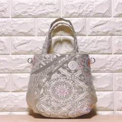 帯リメイク　プラチナ箔　花紋刺繍　ダーツマチ　2WAY 丸みトート