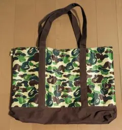 アベイシングエイプ A BATHING APE カモトートバッグ