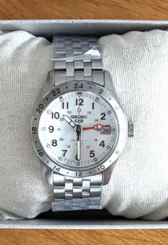 最終値引き！在庫ラスト　2点　セイコー5スポーツSBSC009 SEIKO 最終値引き！在庫ラスト 2点 セイコー5スポーツSBSC009 SEIKO