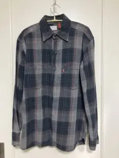 Levi’s チェックシャツ