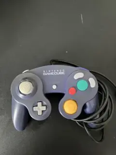 ゲームキューブコントローラー　GCコン　バイオレット