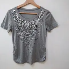 ピノーレ　スパンコール　Tシャツ　グレー
