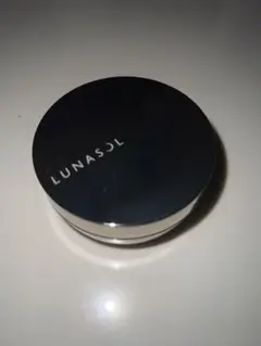 LUNASOL エアリールーセントパウダー
