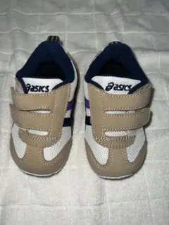 Item thumbnail for item 06e72cee-0129-42ae-8b6e-265407f9538d