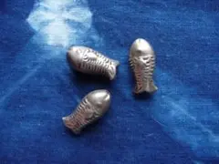 スリンシルバービーズ　魚（中）