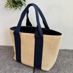 【再値下げ】美品・ベージュとネイビーのトートバッグ　 サマーバッグ　A 4バッグ