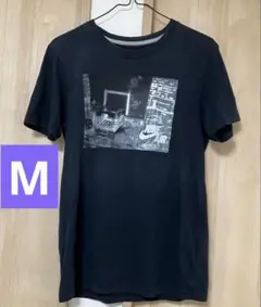ナイキNIKE ブラックロゴTシャツ　ユニセックス