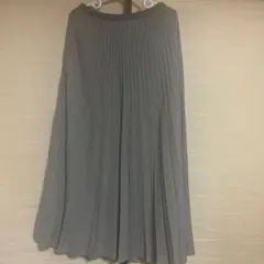 【UNIQLO】グレー プリーツロングスカート