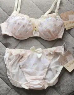 Item thumbnail for item 26229af8-e799-4290-ab90-4d735efbcaa5