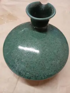 花器 緑釉線紋 小杉焼 池上栄一 氏作 共箱入 Amazon.co.jp: 花器 緑釉線紋 小杉焼 池上栄一 氏作 共箱入