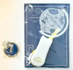 【新品・未使用】上白石萌音　グッズ　限定　キーホルダー　ステッカー　4点セット 新品】上白石萌音 コンサートグッズ 限定 キーホルダー