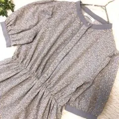 w closetダブルクローゼット小花柄グレー半袖ロングワンピースM