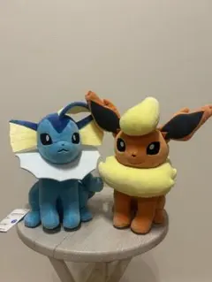 ポケモンぬいぐるみ　シャワーズ&ブースター