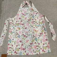 花柄エプロン