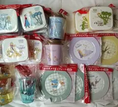 【値下げ】ディズニー まとめ売り KIRIN フードコンテナ コップ お皿25点