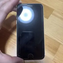 【美品】Apple iPhone SE （第2世代）ホワイト 64GB