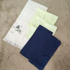 刺繍入り白生地と黄緑絞り紺色ハギレ生地セット（中古）