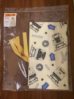 TOMY 電車デザイン ギフトバッグ
