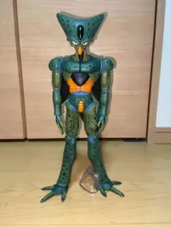 ドラゴンボール　一番くじ　フィギュア　セル　第一形態