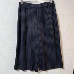 【美品】ガウチョパンツ丈短い（M）ワイド膝下フレア紺色ウエストゴムa1512