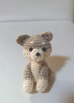 ハンドメイド　柴犬　あみぐるみ　置き物